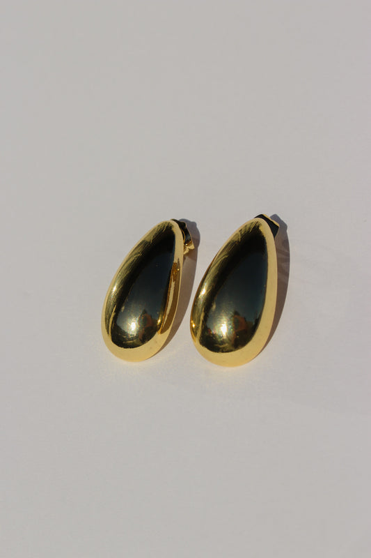 Tear drop gold filled earring